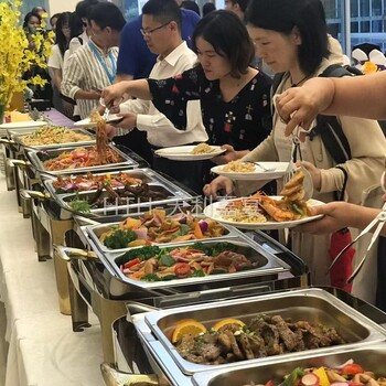 宝安自助餐承办上门现做自助餐配送自助餐服务带桌椅