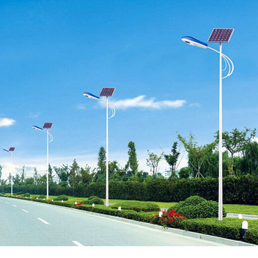黎城县太阳能路灯含电线地脚笼螺丝出售