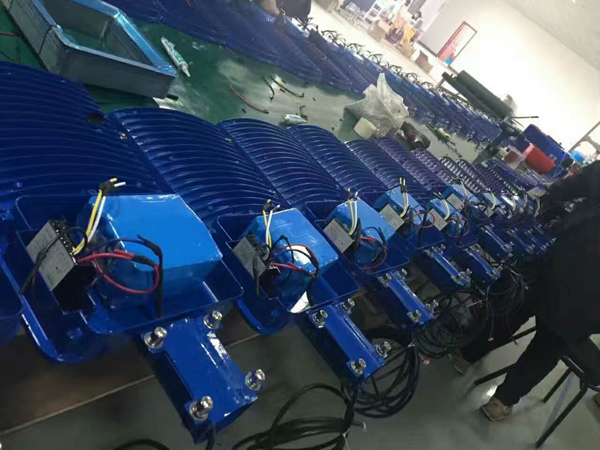 桂林荔蒲县太阳能杀虫灯价格厂家价格
