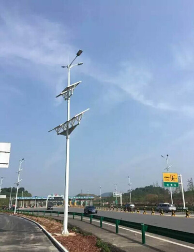 郴州永兴县6米太阳能路灯多少钱/路灯厂经销商