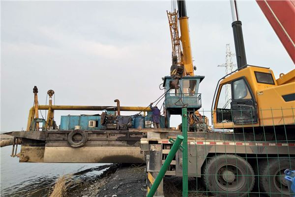 四川内江隆昌县机械河道清淤_水利河道清淤公司-联系电话