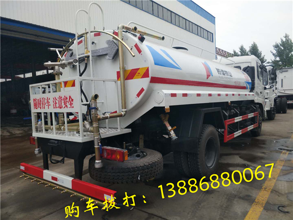 云南迪庆藏族自治州3吨洒水车