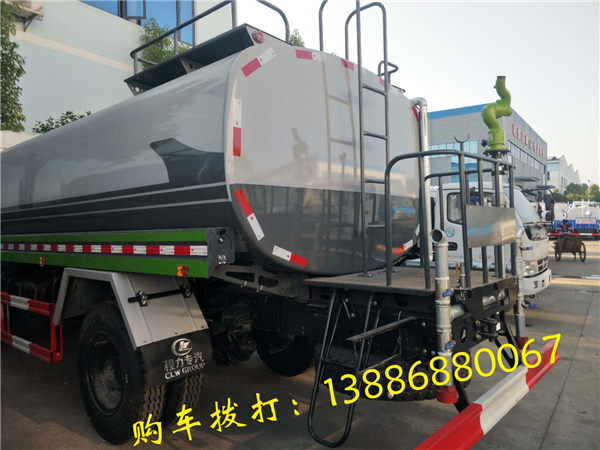 东风153走进新时代洒水车