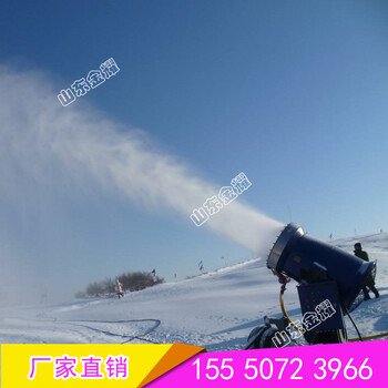 造雪机造雪设备车窗外已经是一片白雪茫茫