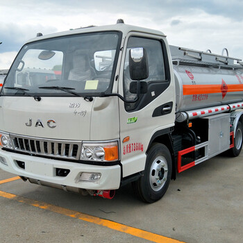 厂家流动加油车、油罐车、油槽车、运油车可包上户拿营运证