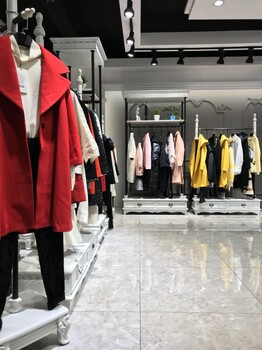 女裝黃慧玲18冬品牌折扣服裝尾貨走份批發(fā)專柜一手貨源