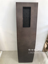 车库不锈钢门口机立柱图片弧形金属地台立柱制作厂家图片