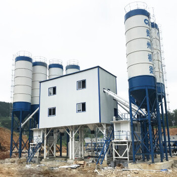 建鐵路建高速路都需要的潤(rùn)天混凝土攪拌站