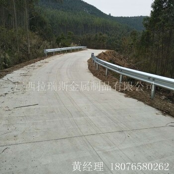 云南高速公路护栏规格参数波形护栏厂家支持定做