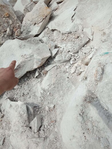 科尔沁区有没有开石机器无声爆破硬石破拆岩石开采设备