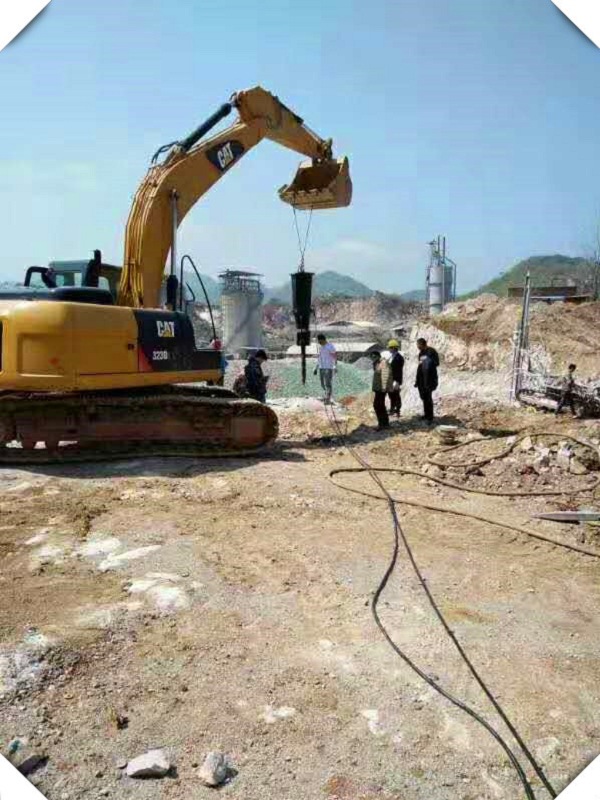 金秀瑶族自治矿用劈裂机开采石头设备好用精选厂家技术