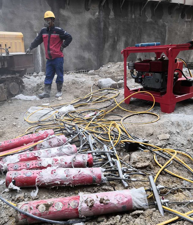 多用途的液壓分裂機瀘州有施工現場嗎內蒙古赤峰