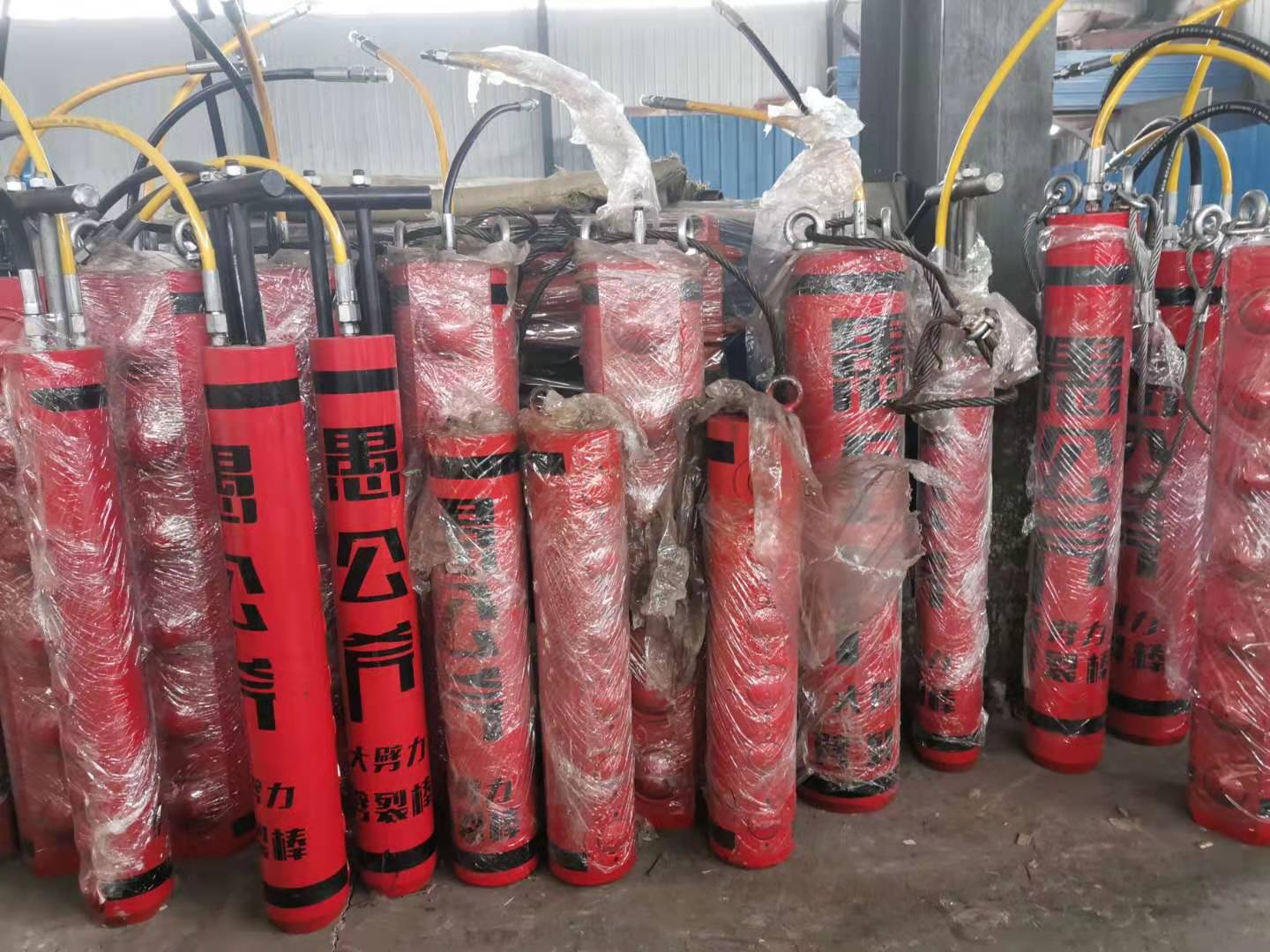 液压劈裂机液压劈石柱重庆高新区厂家