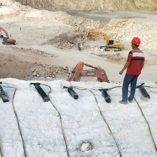 河北邯郸市管道开挖分裂机生产厂家