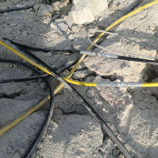 电杆基础埋挖岩石破拆劈裂机劈裂器快速岩石劈裂棒