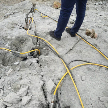 非开挖管道施工液压驱动岩石劈裂机矿山开采劈裂棒