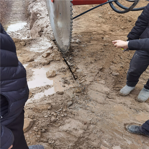 丽江液压岩石锯液压挖掘机改装在挖机的大锯多少钱