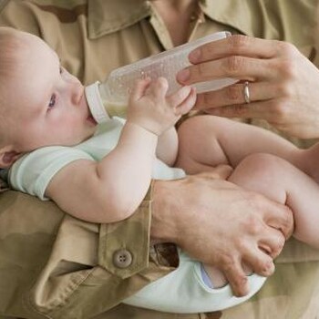 想进口婴儿奶粉，企业需要提供哪些报关资料？