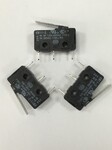 QIAOH微动开关KW11-2Z-0101PF1针式端子脚PCB端子欧姆龙开关