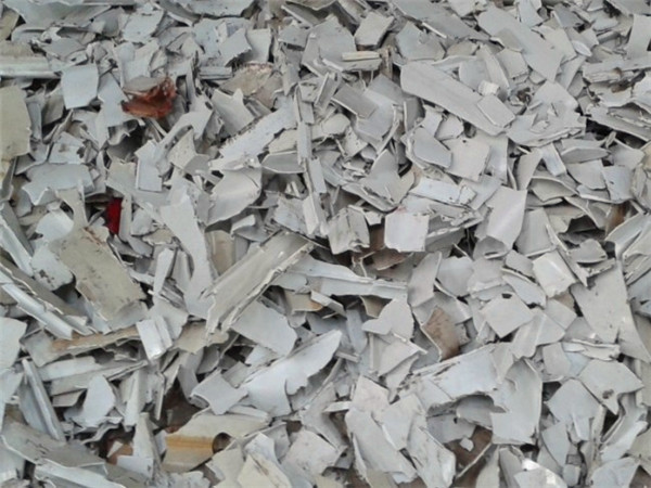 四川泸州汽油桶撕碎机价格，彩钢板粉碎机价格