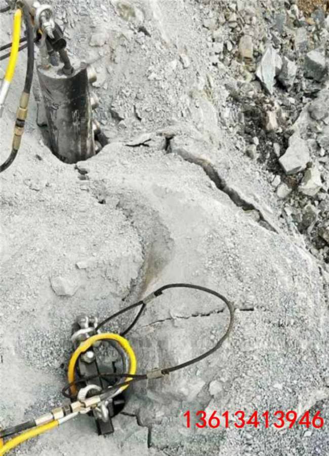 鄂尔多斯石灰石隧洞开挖用液压劈裂机劈裂棒型号规格