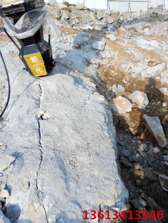湖北鄂州挖地基破石头的机器叫什么劈裂棒-市场价格