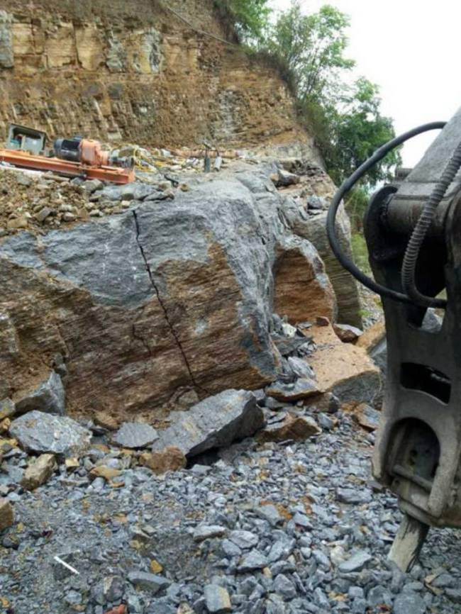 绵阳提高隧道掘进速度的机器破石方法快速开采