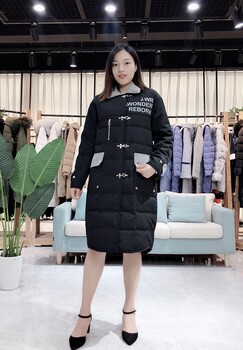 品牌女装折扣羽绒服埃文批发走份