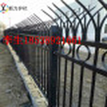 锌钢护栏、铁艺大门、家用铁栏杆、质量好、坚固