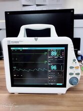 日喀则120救护车出租公司日喀则救护车图片
