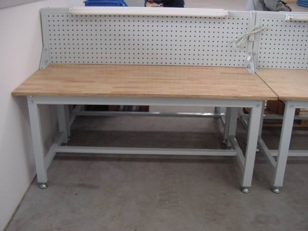 西宁修模桌、钢板工作台定制需要多久