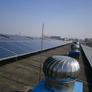 500KW工商业光伏发电站，500KW太阳能光伏发电系统，新能源发电图片3
