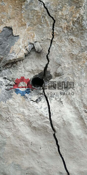 东莞孔桩破裂机大型采石场石头破碎劈岩机用裂石机成本