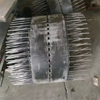 植入式橋面連續(xù)裝置是一種用于橋梁結(jié)構(gòu)的產(chǎn)品