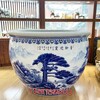 陶瓷大缸直销、青花山水手绘庭院大缸、90厘米直径陶瓷缸价格