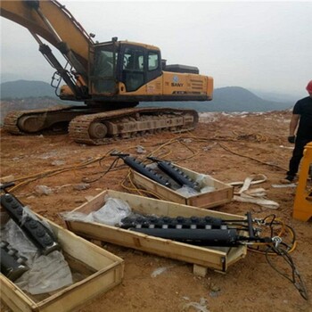 肇庆液压分裂机地基岩石坚硬拆除分裂设备-安装方法