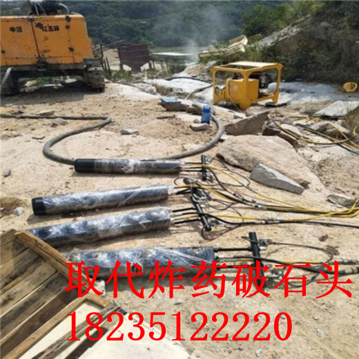 采石場(chǎng)開采巖石不能放炮開石怎么辦用什么設(shè)備河南漯河當(dāng)?shù)亟?jīng)銷商