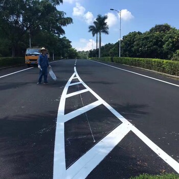 承接道路标线车位划线小型除线及高压水除线