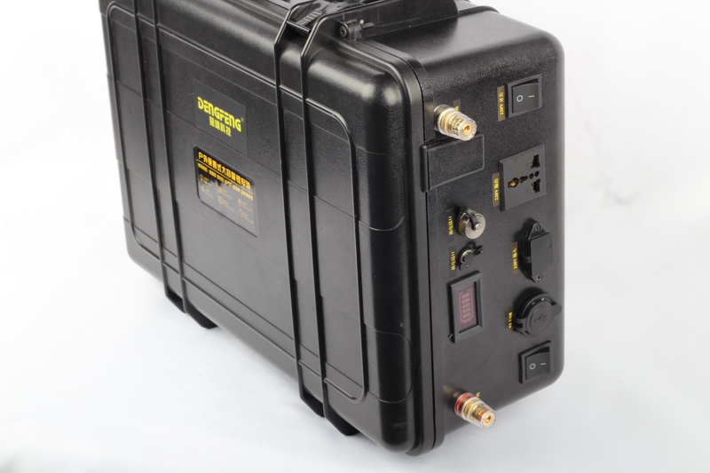 AC220V移动电源应急电源300W正弦波防水便携UPS电源箱