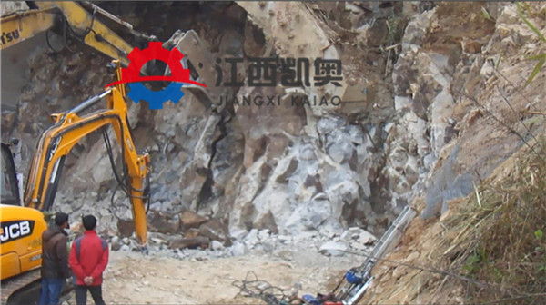 采石场岩石劈裂机厂商九龙坡