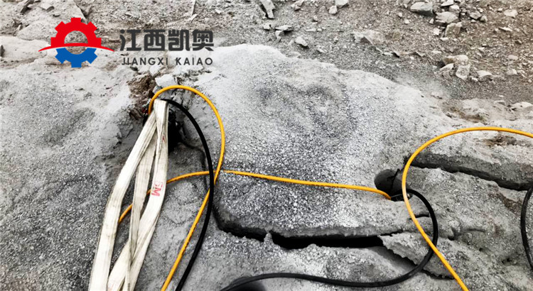哪個牌子好巖石開山機液壓劈裂棒廠家湖北湖北