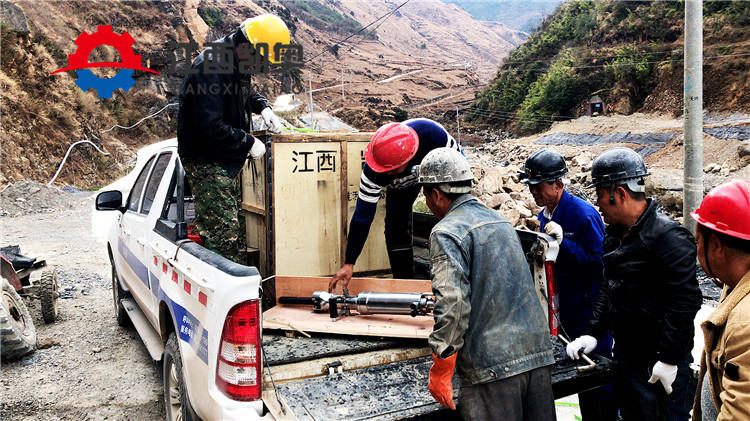 柱塞式劈裂棒生產(chǎn)廠家采石場(chǎng)液壓劈裂機(jī)視頻每方成本多少四川眉山