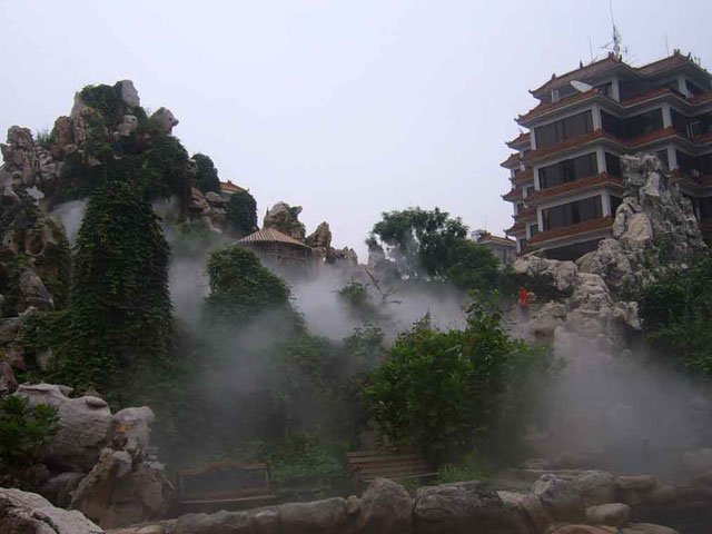 苏州旅游景区人工造雾