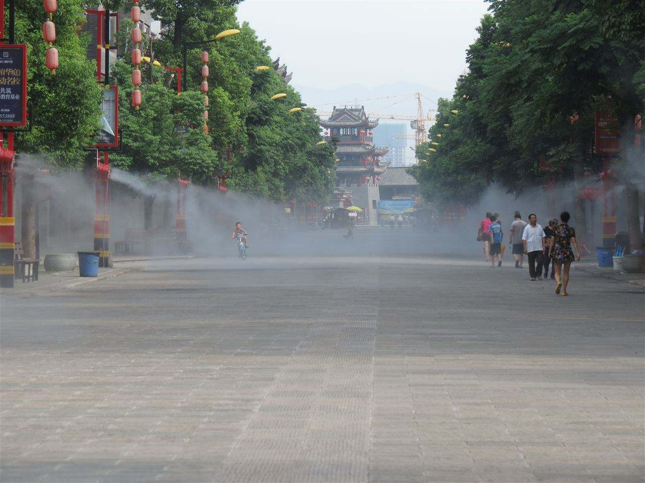 香港园林人工造雾