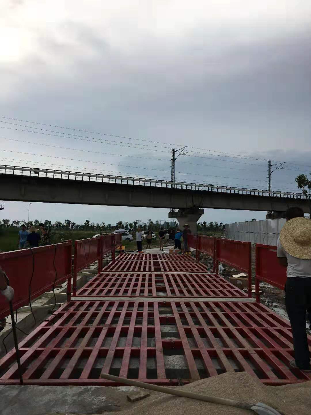 为车辆进行清洗福州台江区工地洗车池为车辆进行清洗