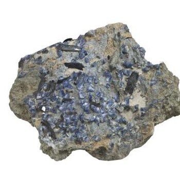 青岛矿石进口代理银精矿进口清关要什么费用？