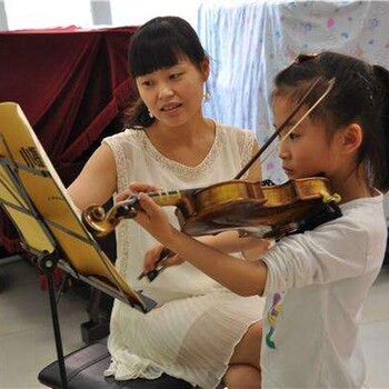 吉祥学乐器爱联小提琴培训学小提琴的技巧
