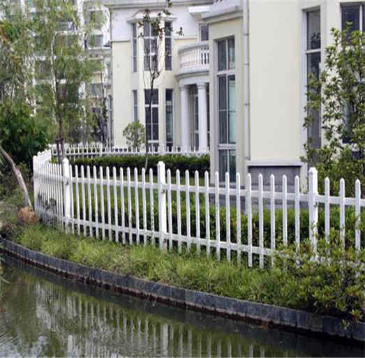吉安市遂川县草坪护栏塑钢材质草坪围栏 安装说明书，护栏多样化