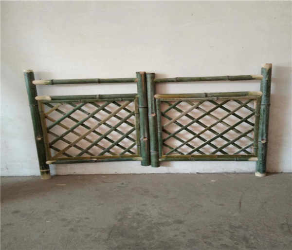 孟州市PVC塑钢护栏草坪围栏厂商出售