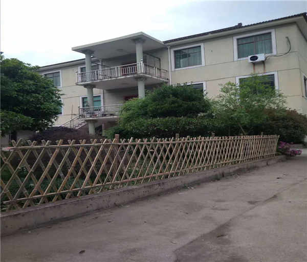 武汉硚口区庭院围栏栅栏室外pvc塑钢护栏哪里买